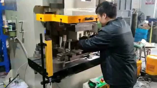 Stampaggio di parti Hardware diretto in fabbrica Metallo personalizzato CNC Piegatura in alluminio Lega di alluminio OEM verniciata a polvere